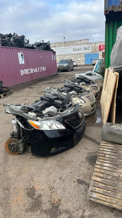 Авто запчасти привозной