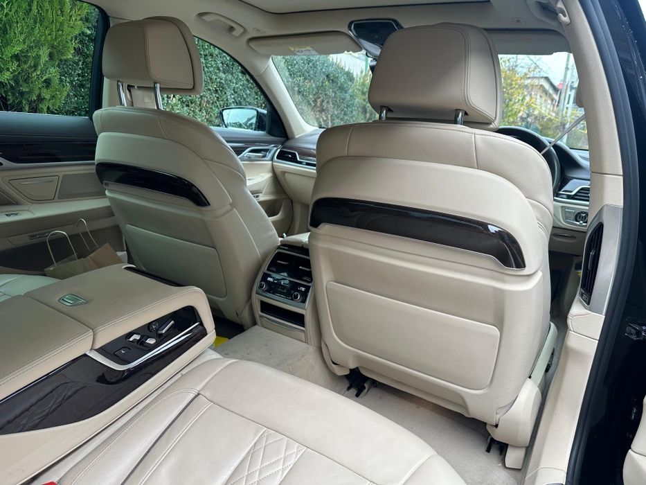 Dezmembrez 740Ld xDrive 40e 730d 750d G11  G12