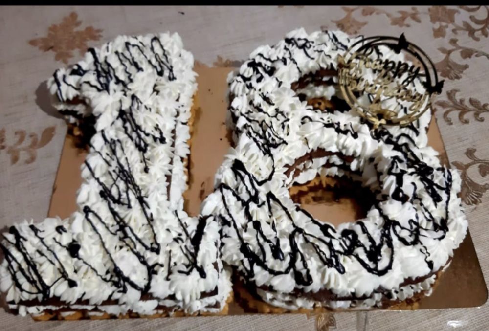 Торт цифра 20000тыс