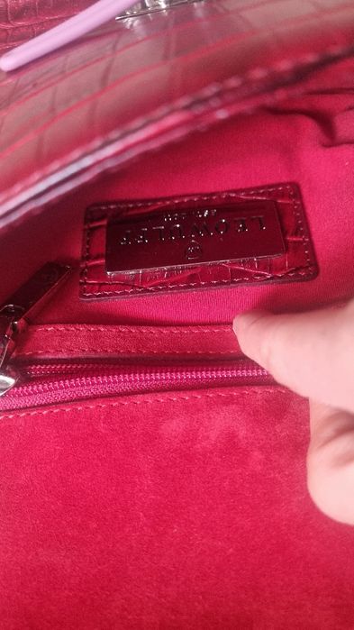 Чанта, естествена кожа, датска марка Leowulff, цвят бордо