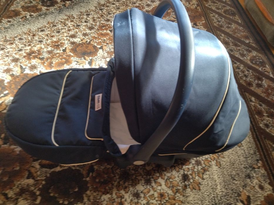 Коляска-автолюлька 4 в 1