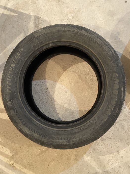 Шина летняя Goodyear Efficient grip 215/60/R17