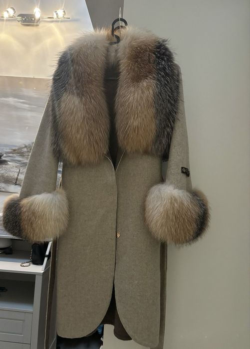 Palton nou de blana marimea S