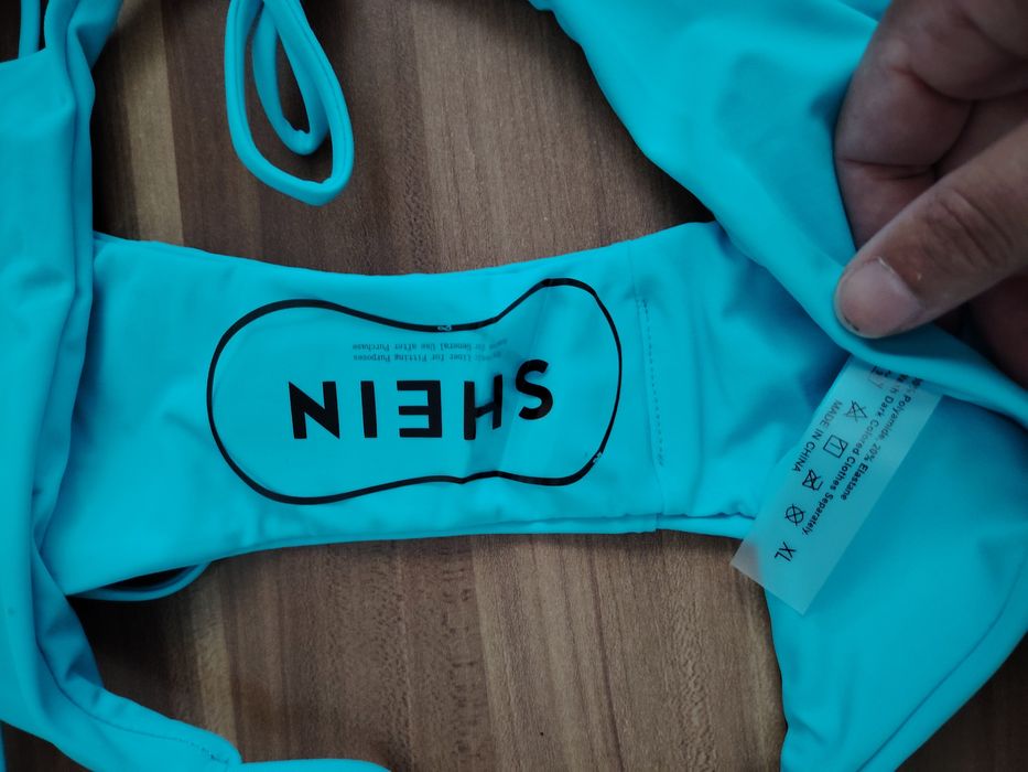 Бански изключително ефектен