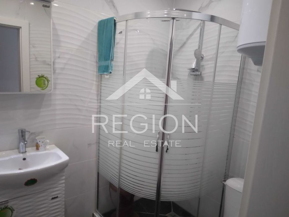 Дава се под наем Двустаен апартамент в Варна, Колхозен пазар - 72 кв.м за 507.45 € - Снимка #6