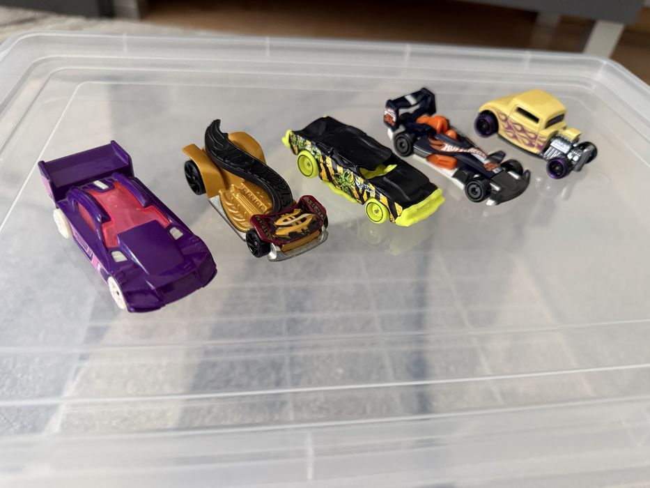 Hot Wheels 40  бр колички