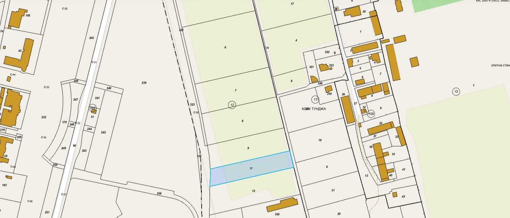 Продава се земеделска земя в района на Сливенски минерални бани
