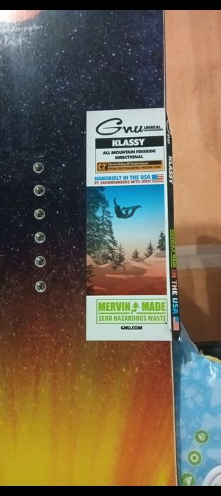 Placa snowboard Gnu klassy