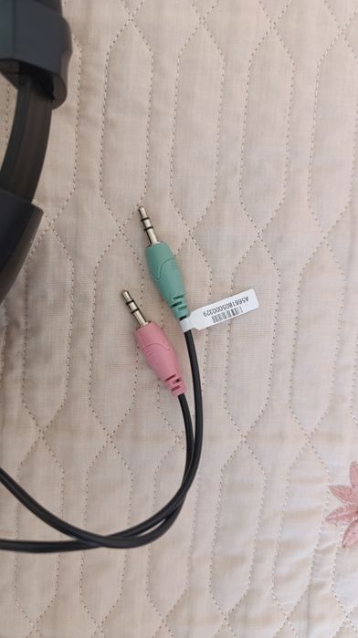 Наушники,разъем mini Jack