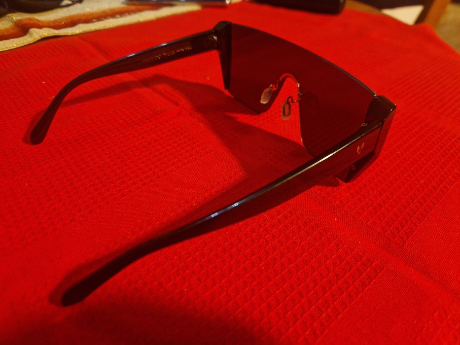 Слънчеви очила употребявани