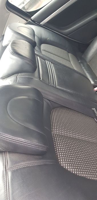 Ел.Седалки за 407 седан перфектни