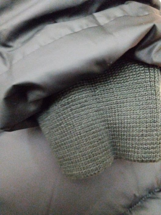 Продается  новое пальто .разм 50-52 .