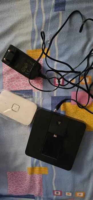 dock homegate + router 4g huwaei