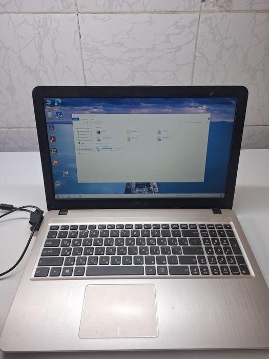 Продам ноутбук Asus