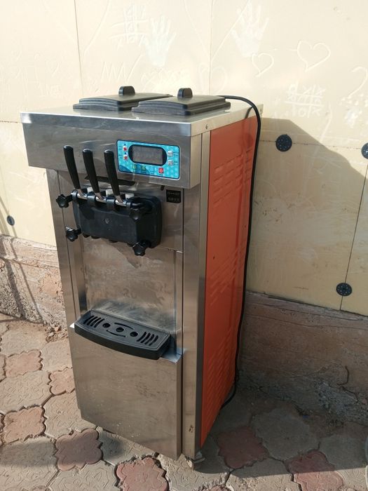 Мороженое аппарат