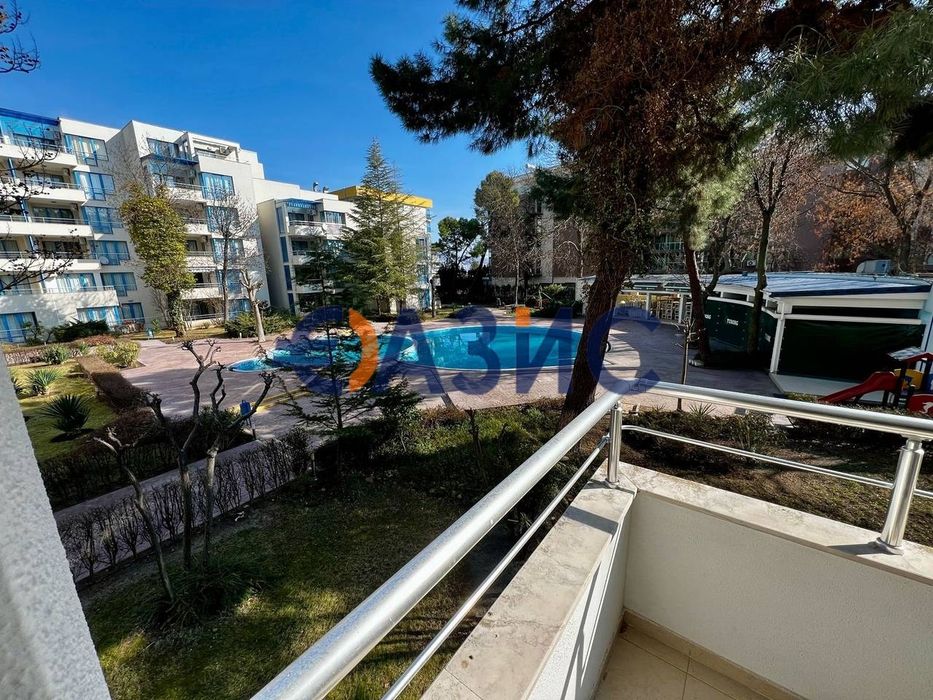 Продава се Двустаен апартамент в к.к. Слънчев бряг - 72 кв.м за 1181 €/кв.м - Снимка #5