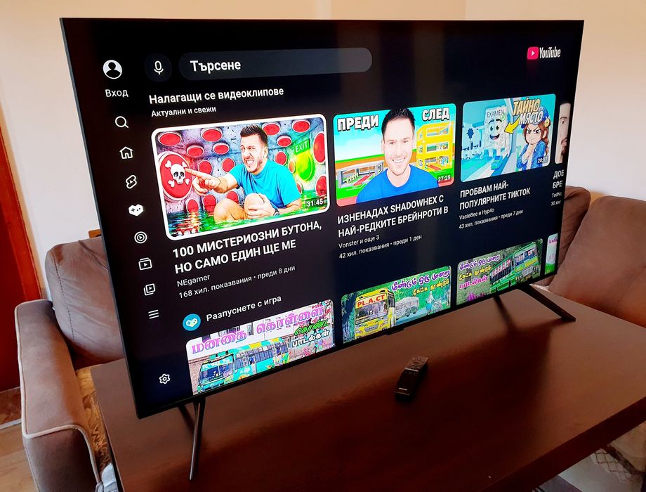 Телевизор - Samsung 50 ИНЧА - QLED - SMART TV - 4K !