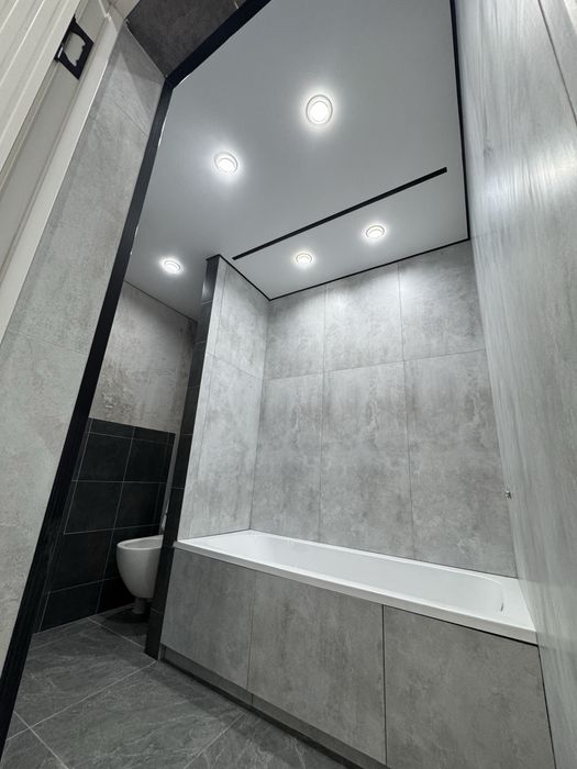 Натяжные потолки с современным дизайном