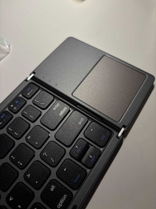 Mini Tastatura Wireless Pliabilă