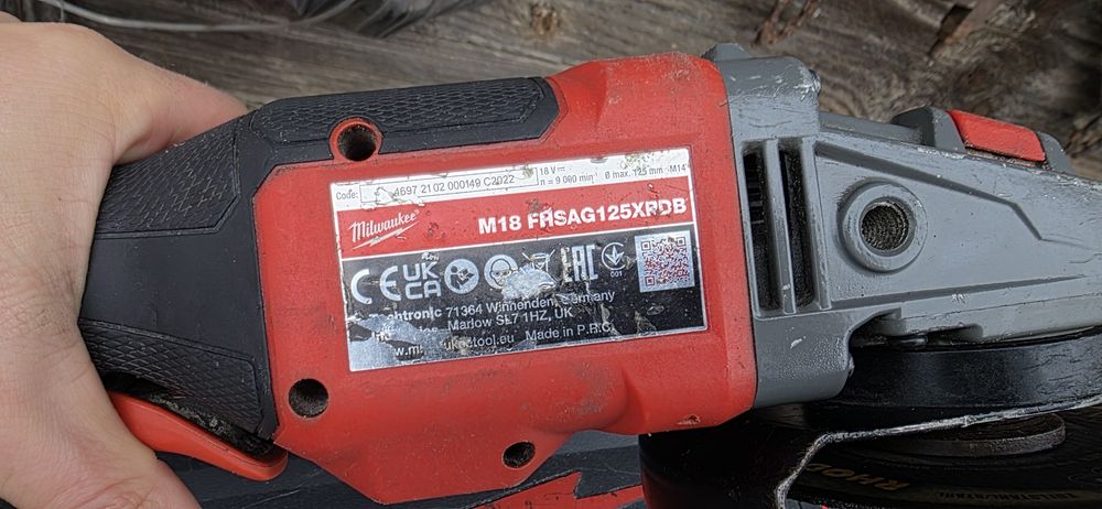 Flex milwaukee fhsag125xpdb cu acumulator de 5 sh