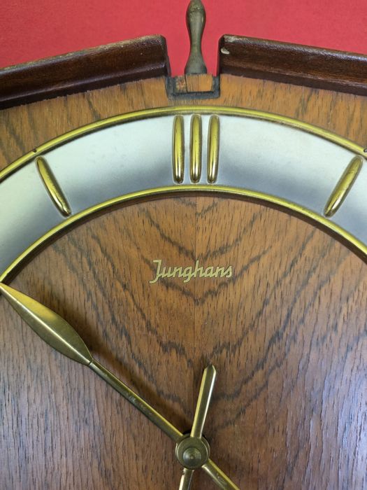 Винтидж стенен часовник Junghans (Германия) – Mid-Century Modern / Ретро