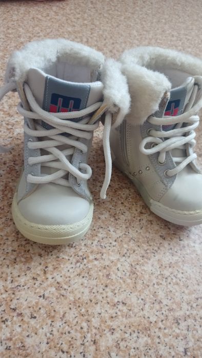 Детские сапожки осень