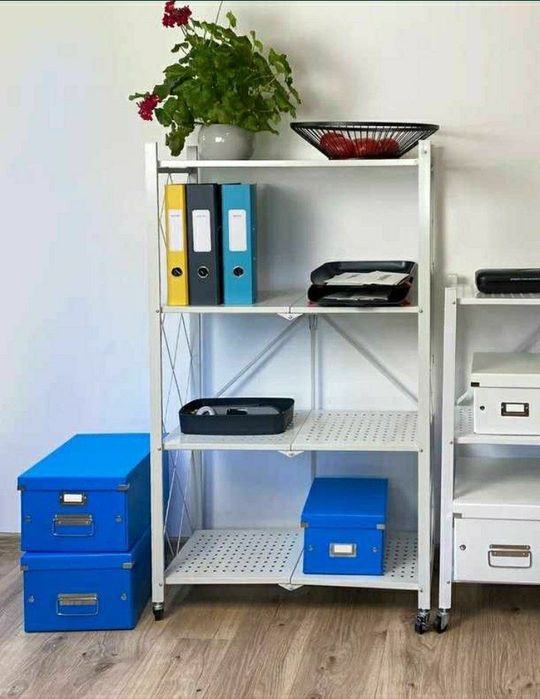 стеллаж отличается актуальным минималистичным дизай