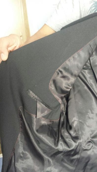 Уникално мъжко сако YVES и още едно вълнено мъжко сако. Без забележки