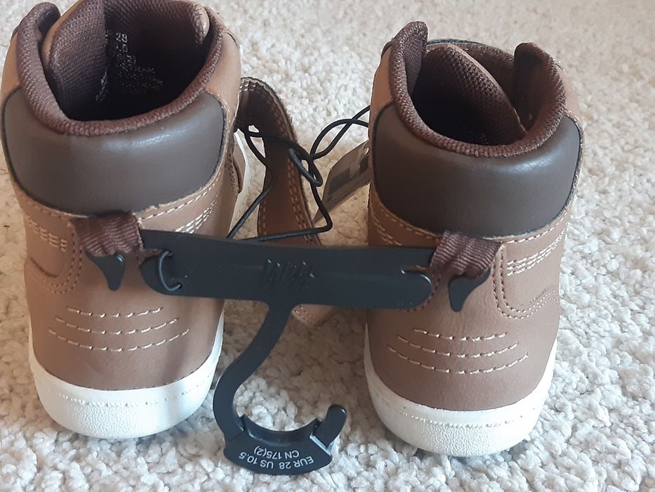 Чисто нови детски обувки H&M