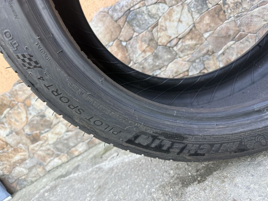 Michelin Pilot Sport 4 235/45 ZR1  8 T0