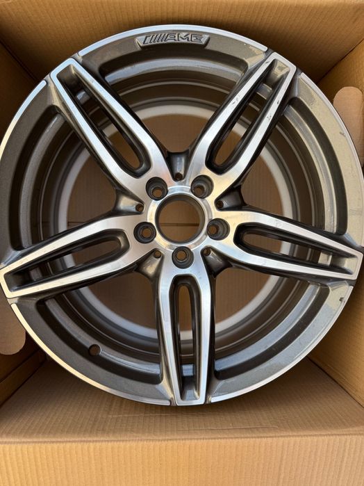 Оригинални AMG джанти 19