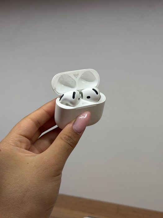 Наушники Air pods 4