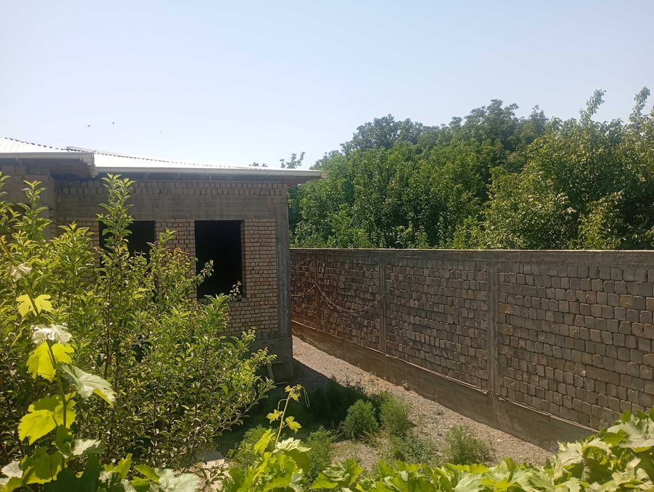 Uchaska sotiladi srochna yana kelishamiz