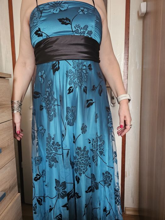 Луксозна официална рокля