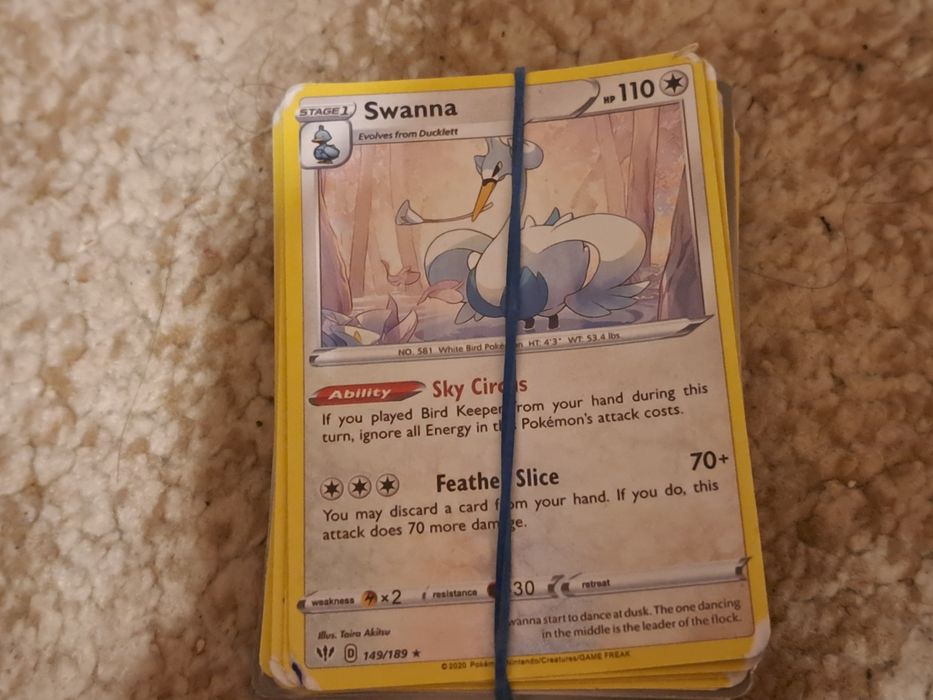 Vand diferite cartonașe !!! În stare bună !!!