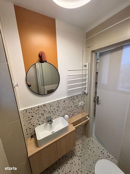 unirii , rond Alba Iulia garsoniera