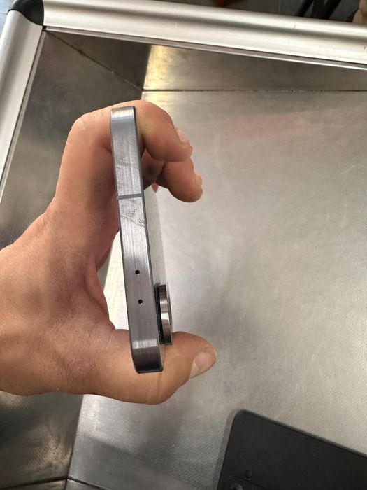 Vând/schimb Samsung a56 doar cu telefoane