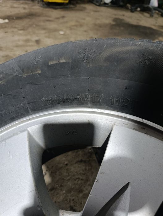 Шыны с титановым дискам на 17 265/65