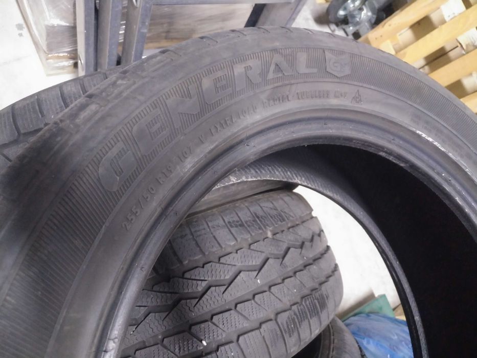 Продавам зимни гуми GENERAL 255/50/ R19 - 4 броя