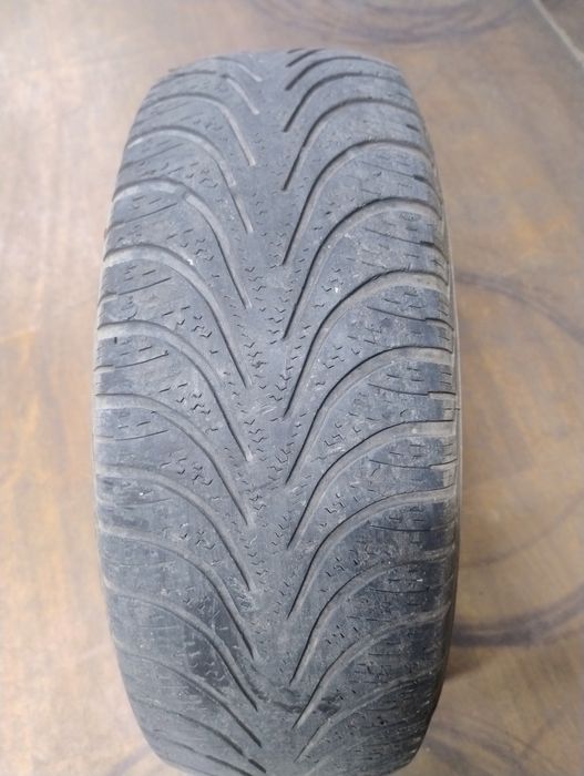 195/65R15 1шт GOODYEAR