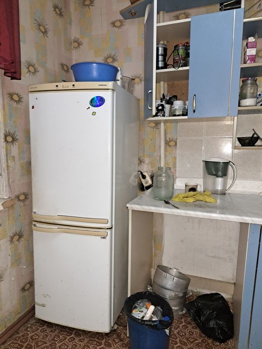 Продам холодильник