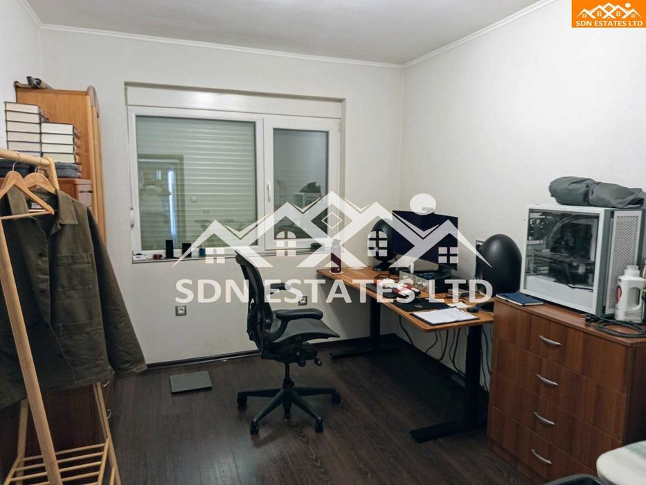Продава се Етаж от къща в Казанлък - 95 кв.м за 1879 €/кв.м - Снимка #9
