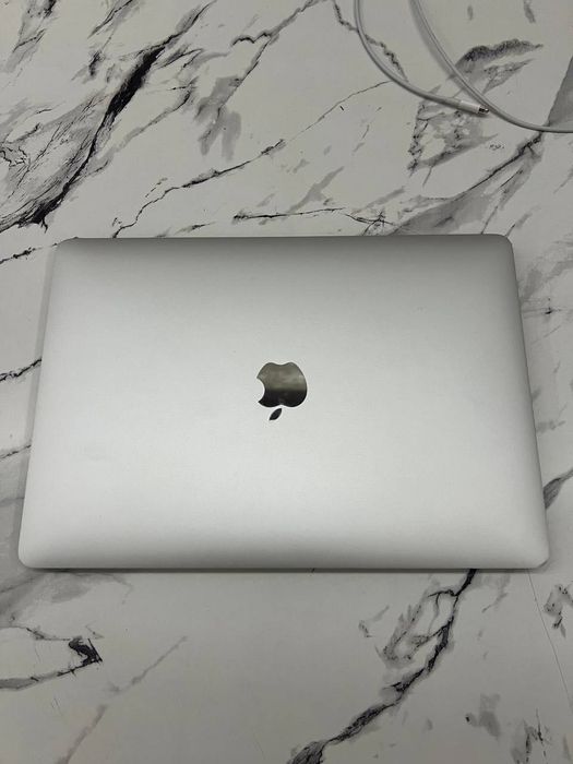 MacBook Pro i5 13inch