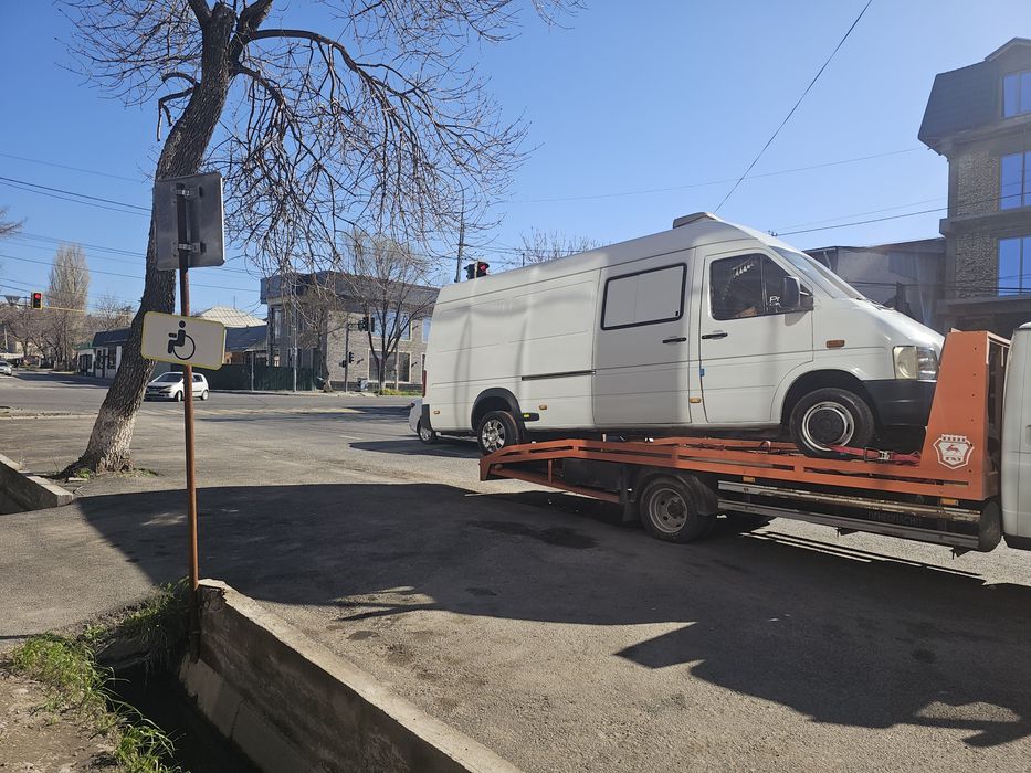 Эвакуатор работаем 24.7