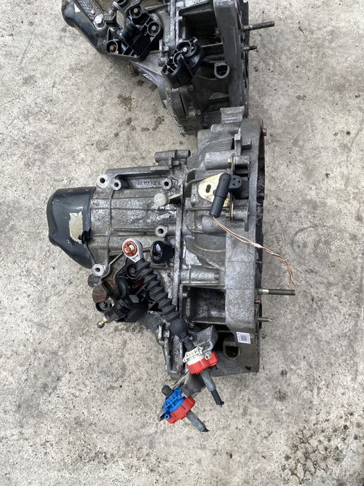 Коробка Ларгус Рено