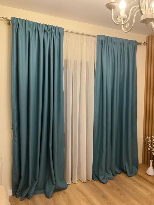 Se vand draperii superbe