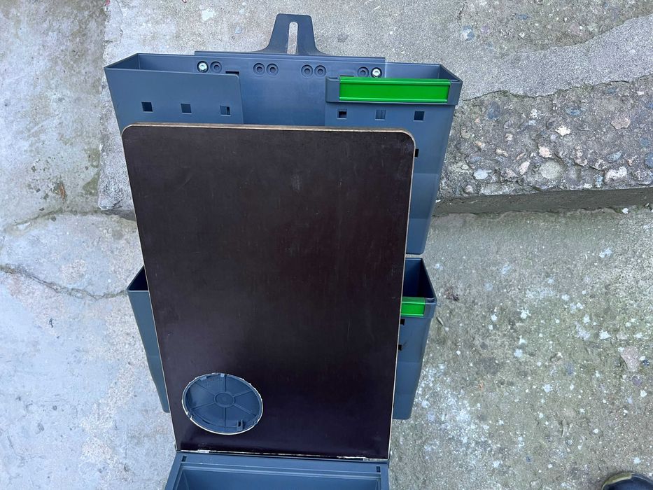 ОБОРУДВАНЕ етажерка за документи/жабка за бус/бусове Vw/Ford/Renault!!