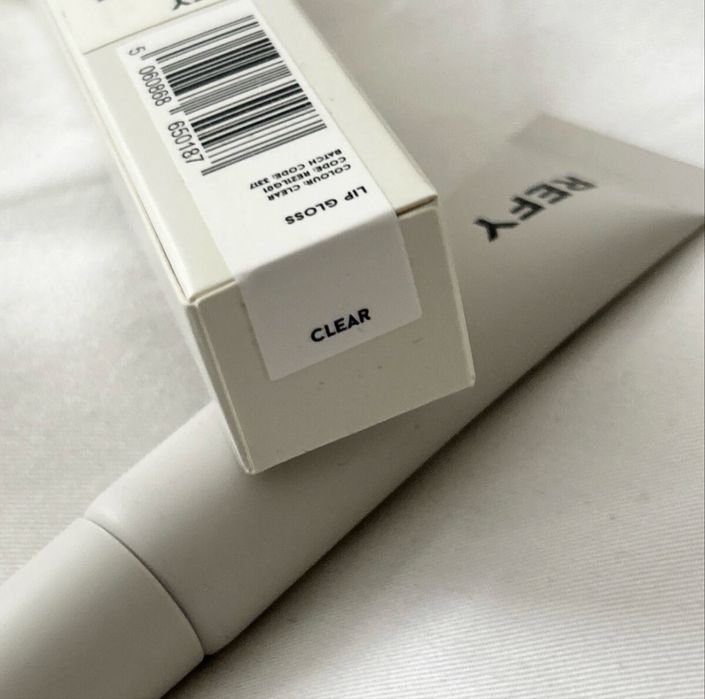 Оригинален REFY Lip Gloss-Clear Прозрачен блясък и хидратация в едно