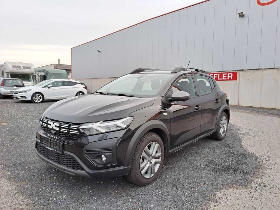 PIESE Sandero | Bară | Capotă | Far | Aripă | Grilă | Ușă | Oglindă...