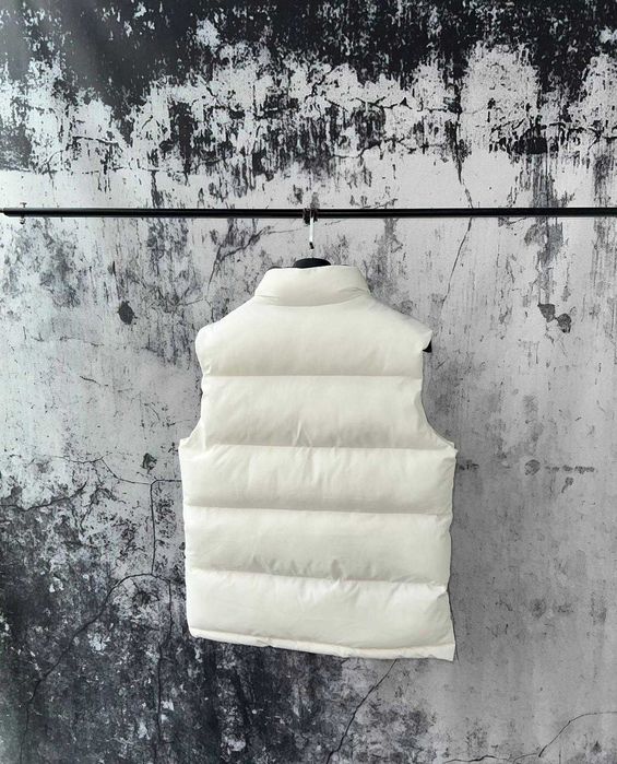 Vesta Burberry Noua Alb & Negru